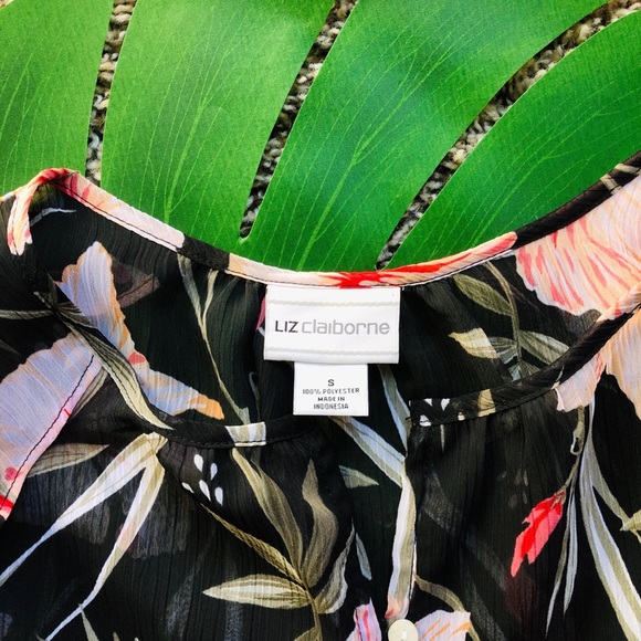 See-Thought Flower Print Top - Picture 3 of 5